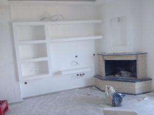 ΤΡΙΩΡΟΦΗ ΟΙΚΟΔΟΜΗ ΜΕ ΙΣΟΓΕΙΟ ΚΑΤΑΣΤΗΜΑ ΕΣΩΤΕΡΙΚΗ ΔΙΑΚΟΣΜΗΣΗ